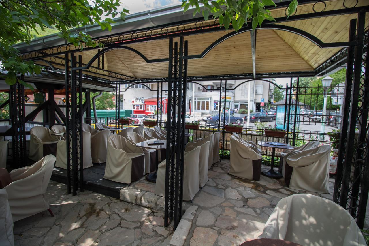 Pansion Oscar Summer Garden Mostar Zewnętrze zdjęcie